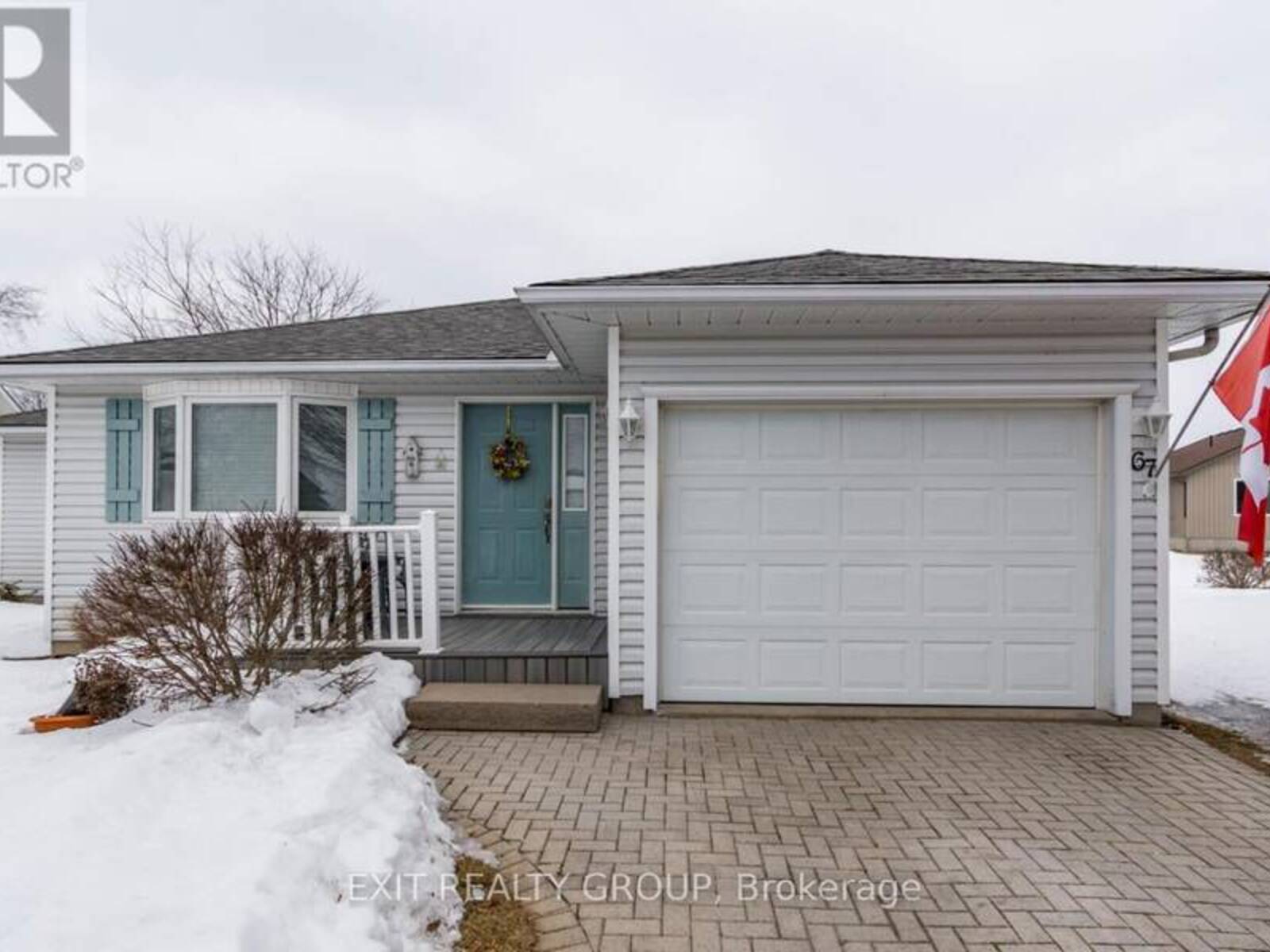 67 SANDBANKS COURT, Prince Edward, Ontario K0K 3L0