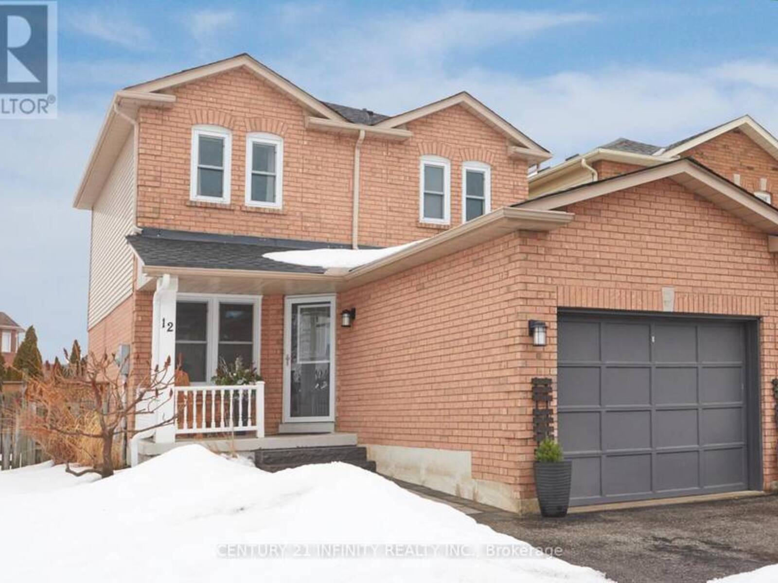 12 PRESTONWAY DRIVE, Clarington, Ontario L1C 4S8