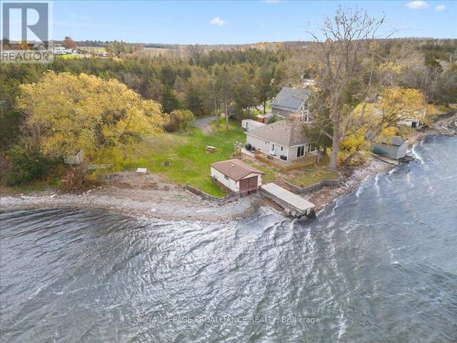 541G SOUTH SHORE ROAD Greater Napanee Ontario, K7R 3K7 - 2 Bedrooms Waterfront Home For sale