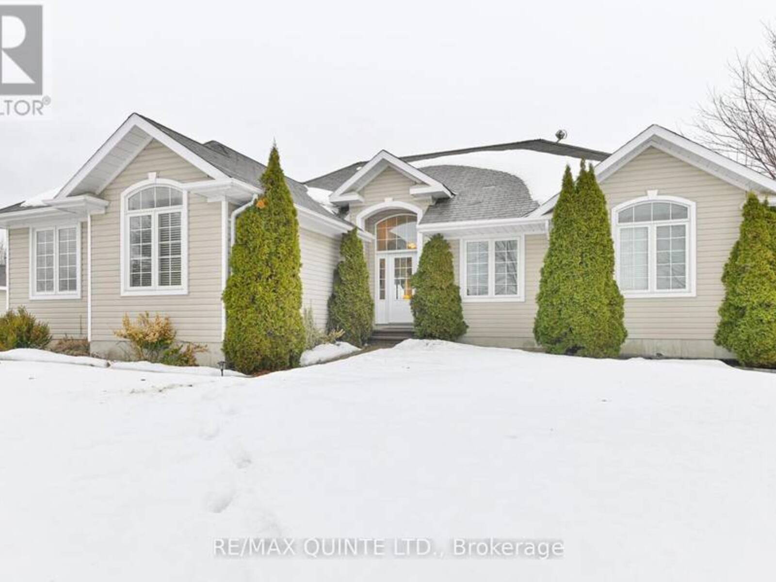 14 ROSLIN COURT, Belleville, Ontario K0K 2Y0