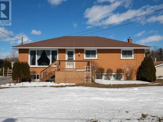 21642 LOYALIST PARKWAY Prince Edward Ontario, K0K 1L0 - 4 Bedrooms Home For Sale