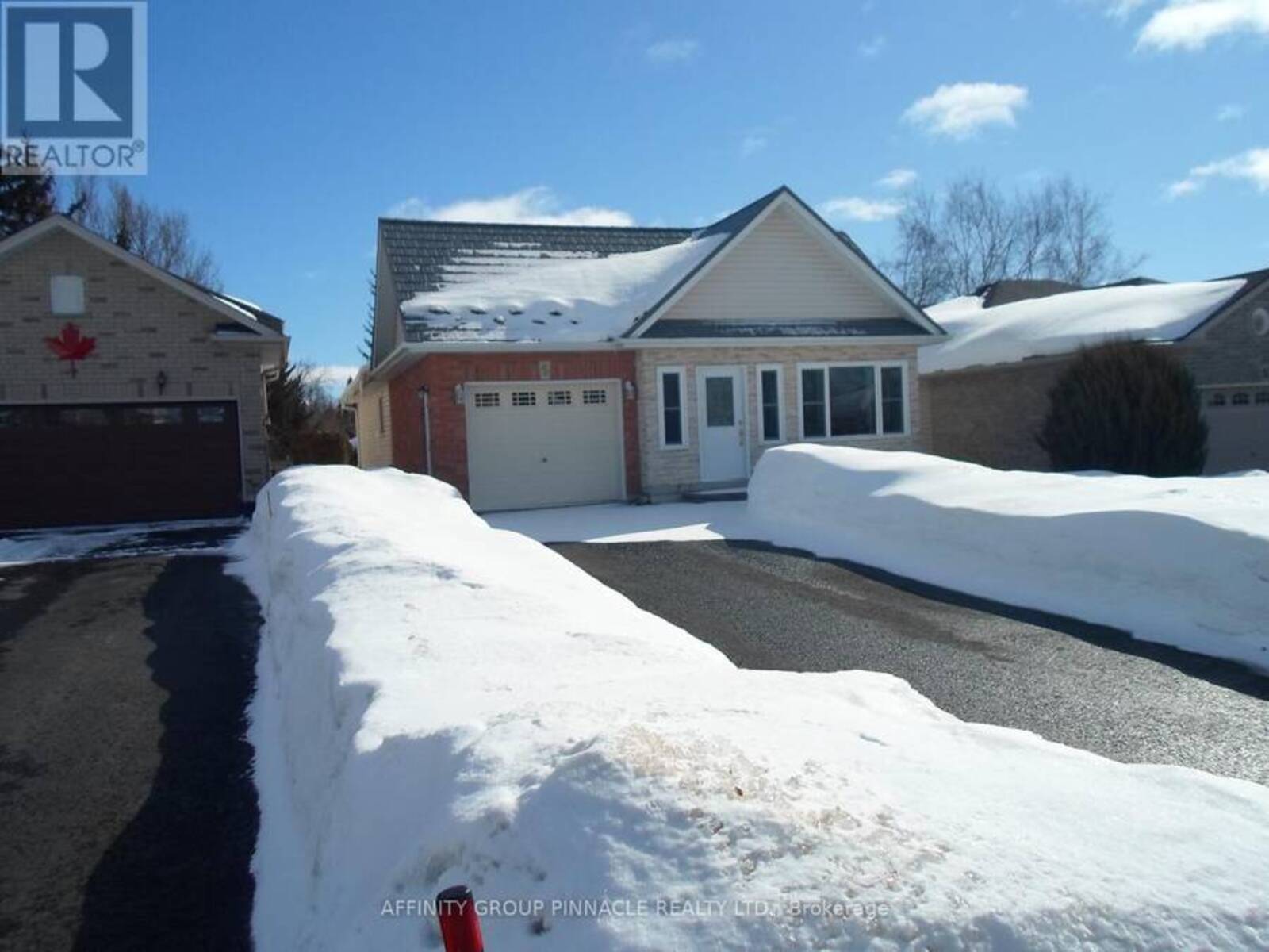 5 SUSAN COURT, Lindsay, Ontario K9V 4H1