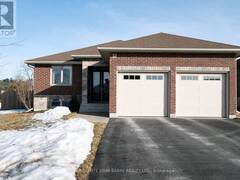 58 MCINTOSH CRESCENT Quinte West Ontario, K8V 0G1