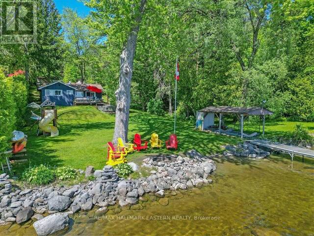 26 MANITOU LANE Bobcaygeon Ontario, K0M 1A0 - 4 Bedrooms Waterfront Home For sale