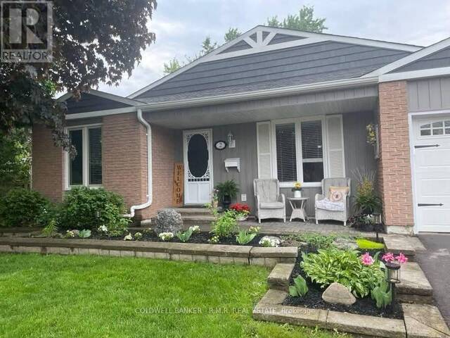 2 ROGERS ROAD Lindsay Ontario, K9V 5C3 - 4 Bedrooms Home For Sale