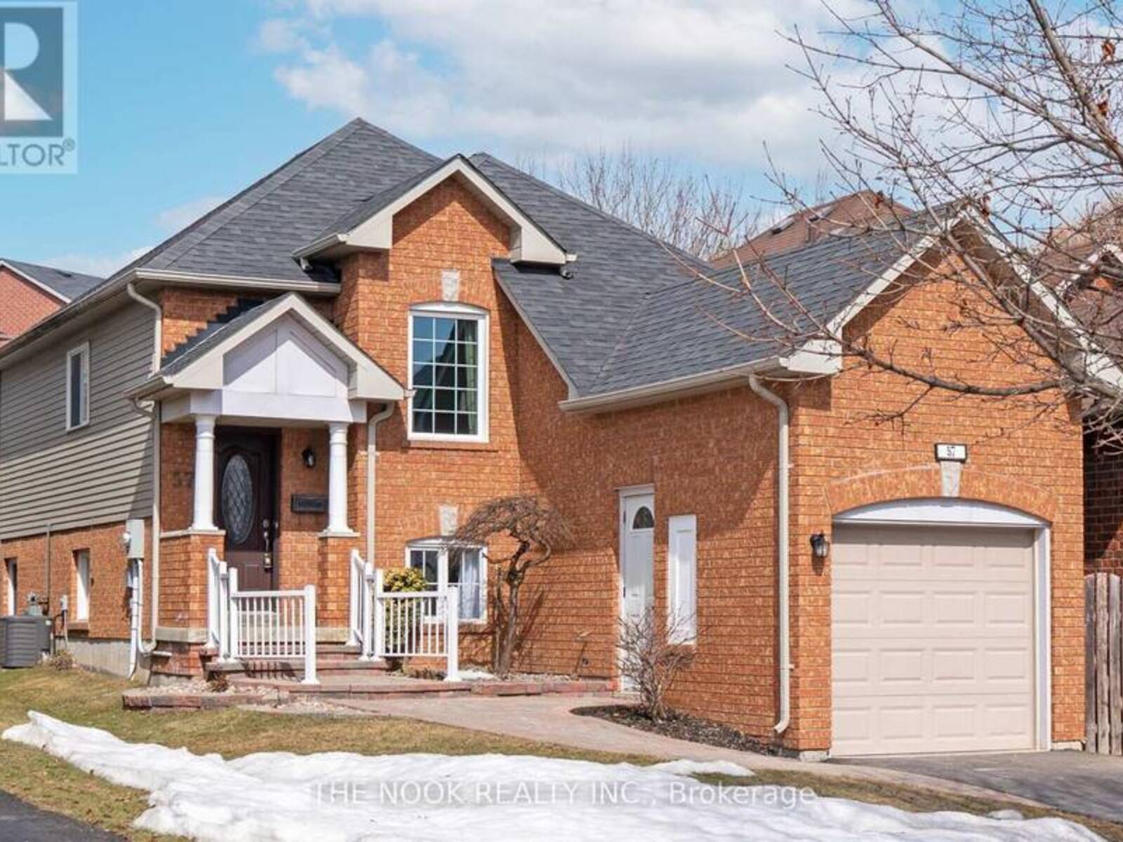 57 ABERNETHY CRESCENT, Clarington, Ontario L1C 4Z1