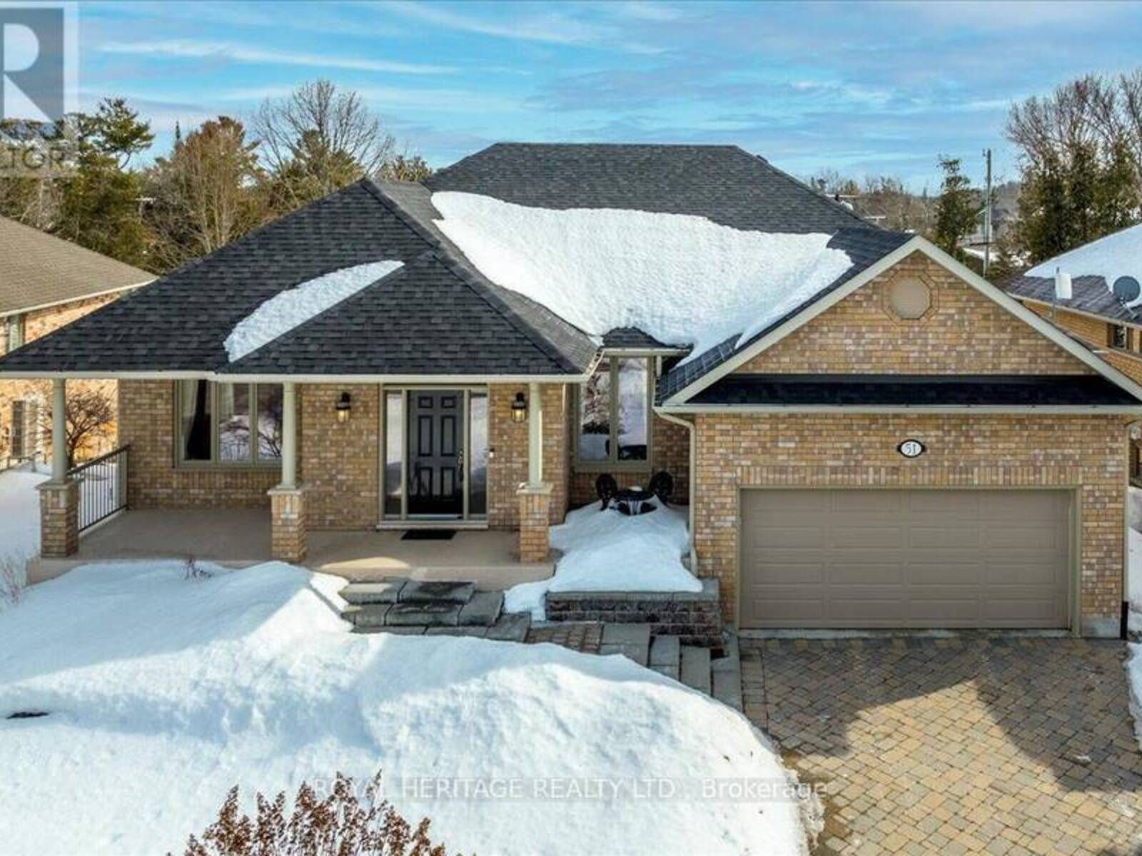 51 SOUTH HARBOUR DRIVE, Bobcaygeon, Ontario K0M 1A0