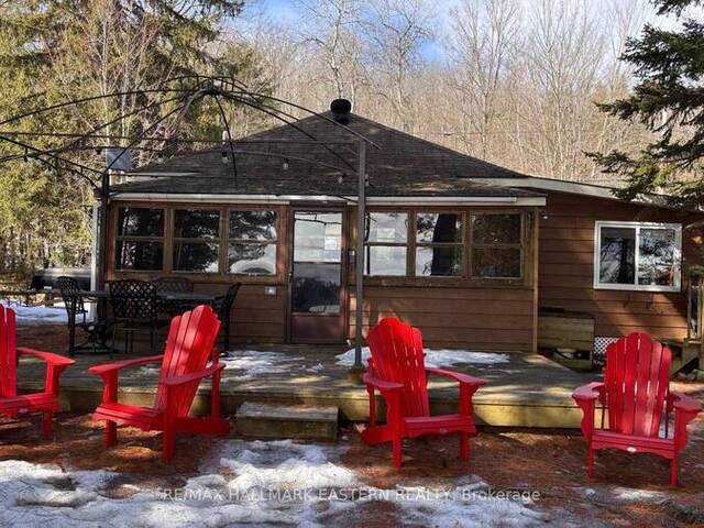 2079 WHITE LAKE ROAD W North Kawartha Ontario, K0L 2H0 - 2 Bedrooms Waterfront Home For sale