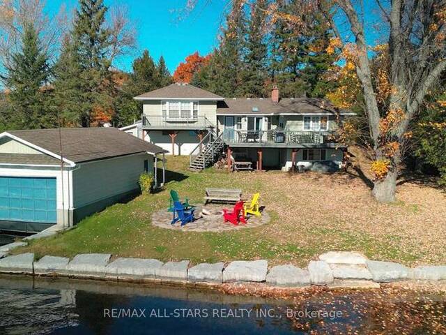 11 FIRE 94A ROUTE Bobcaygeon Ontario, K0M 1A0 - 3 Bedrooms Waterfront Home For sale