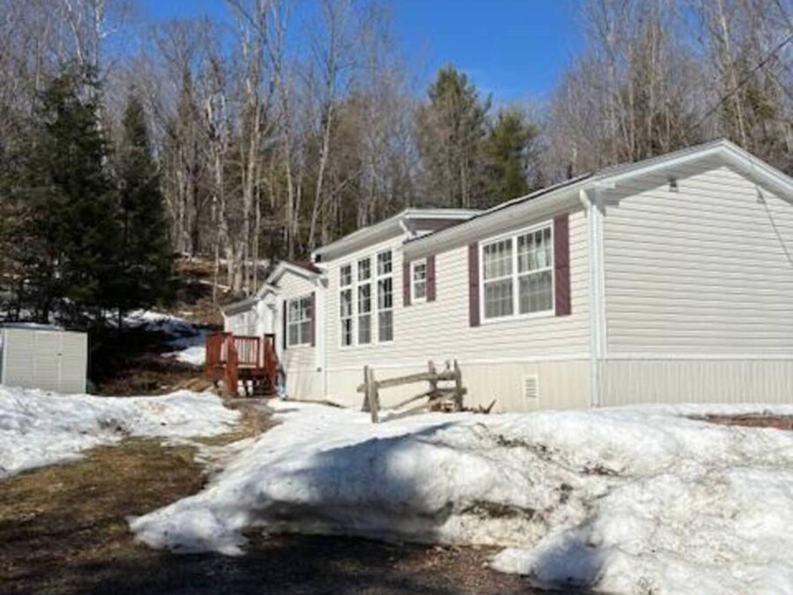 230 COE ISLAND LAKE ROAD, Bancroft, Ontario K0L 1C0