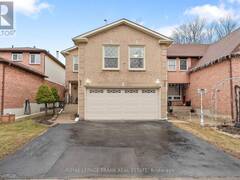 2106 THEODEN COURT Pickering Ontario, L1X 1Z6