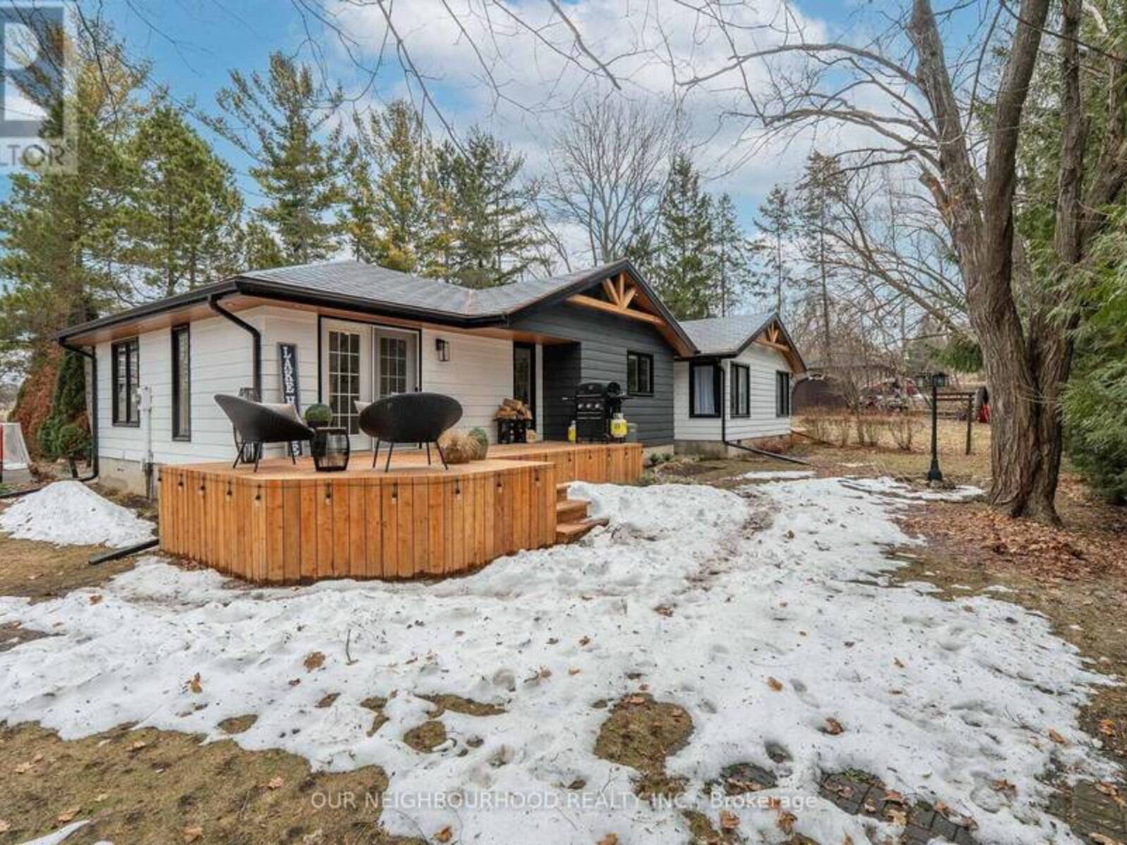 194 SNUG HARBOUR ROAD, Lindsay, Ontario K9V 4R6