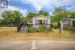 26 BEACH VIEW LANE - 486 COUNTY ROAD 18 | Prince Edward Ontario | Slide Image Twenty-two