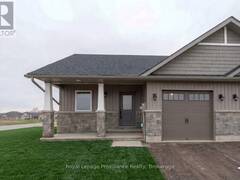 117 FARRINGTON CRESCENT Prince Edward Ontario, K0K 2T0