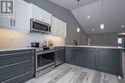 117 FARRINGTON CRESCENT | Prince Edward Ontario | Slide Image Five