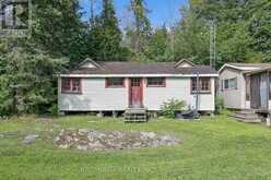 15 CEDAR NOOK ROAD | Coboconk Ontario | Slide Image Twenty-nine