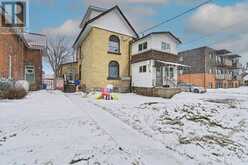 157 LINDSAY STREET S | Lindsay Ontario | Slide Image Four