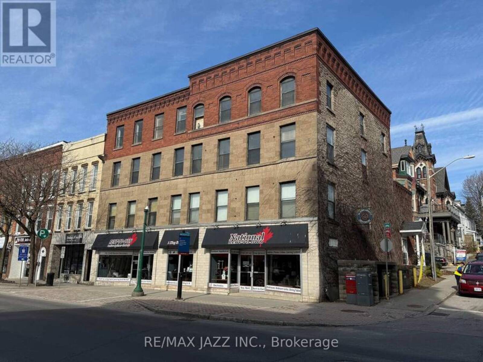 2 KING STREET W, Brockville, Ontario K6V 3P6