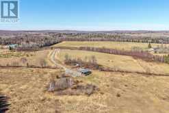 824 EAST ROAD LOOP | Bancroft Ontario | Slide Image Thirty