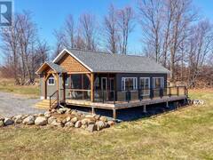 824 EAST ROAD LOOP Bancroft Ontario, K0L 1C0