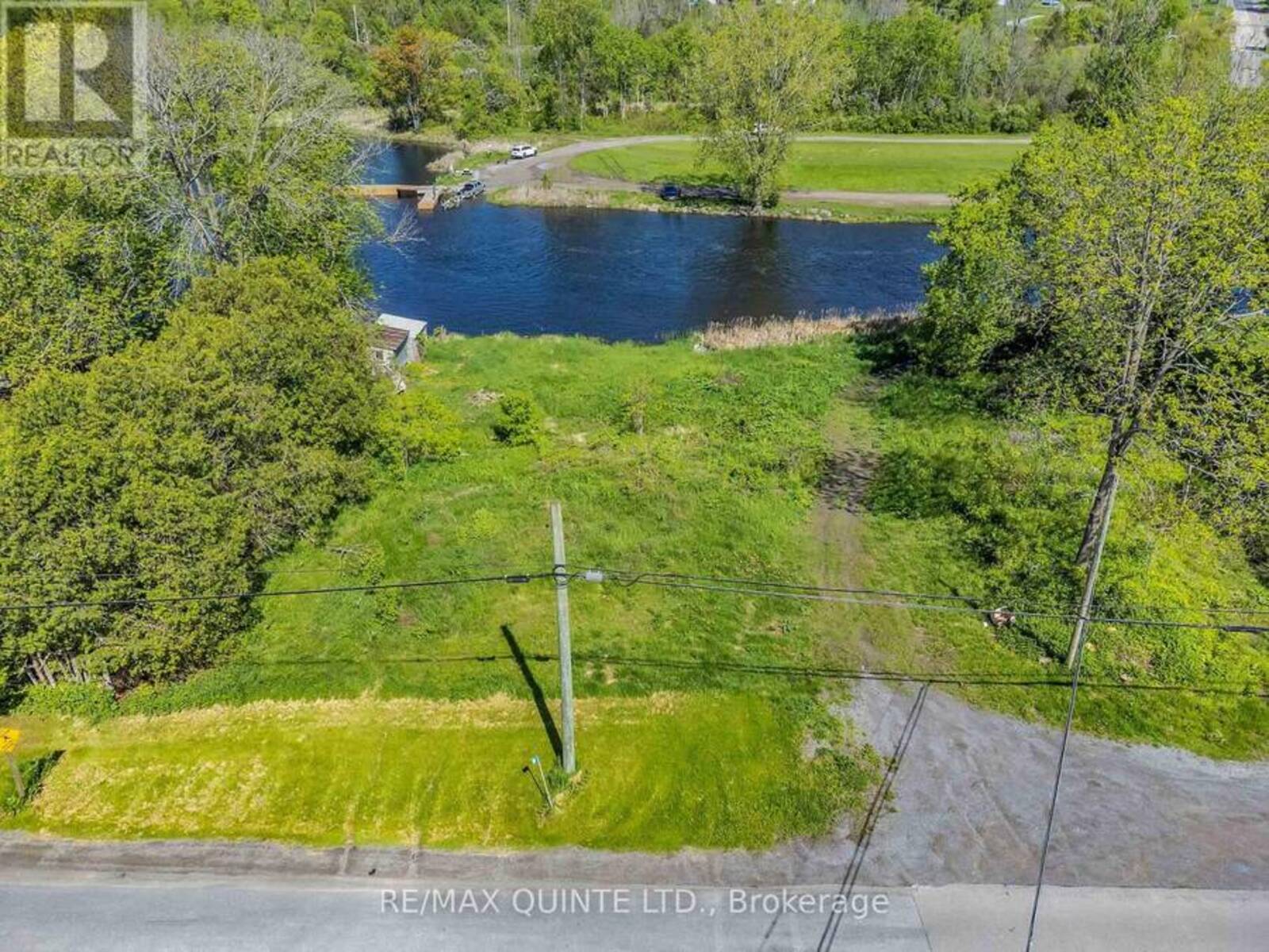 68 QUEEN STREET, Deseronto, Ontario K0K 1X0