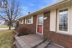 81 D'ARCY STREET | Cobourg Ontario | Slide Image Four