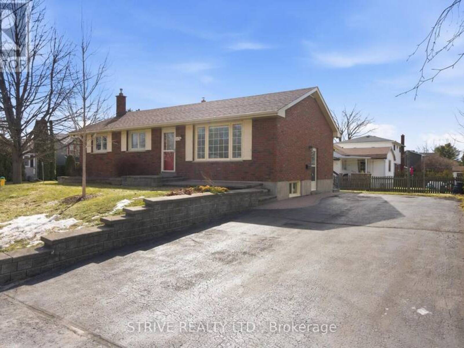 81 D'ARCY STREET, Cobourg, Ontario K9A 3Z7
