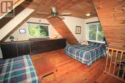 312 LIMERICK LAKE | Bancroft Ontario | Slide Image Twelve