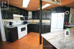 312 LIMERICK LAKE | Bancroft Ontario | Slide Image Nineteen