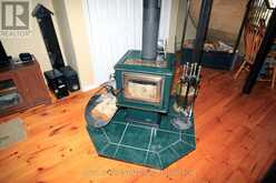 312 LIMERICK LAKE | Bancroft Ontario | Slide Image Nine