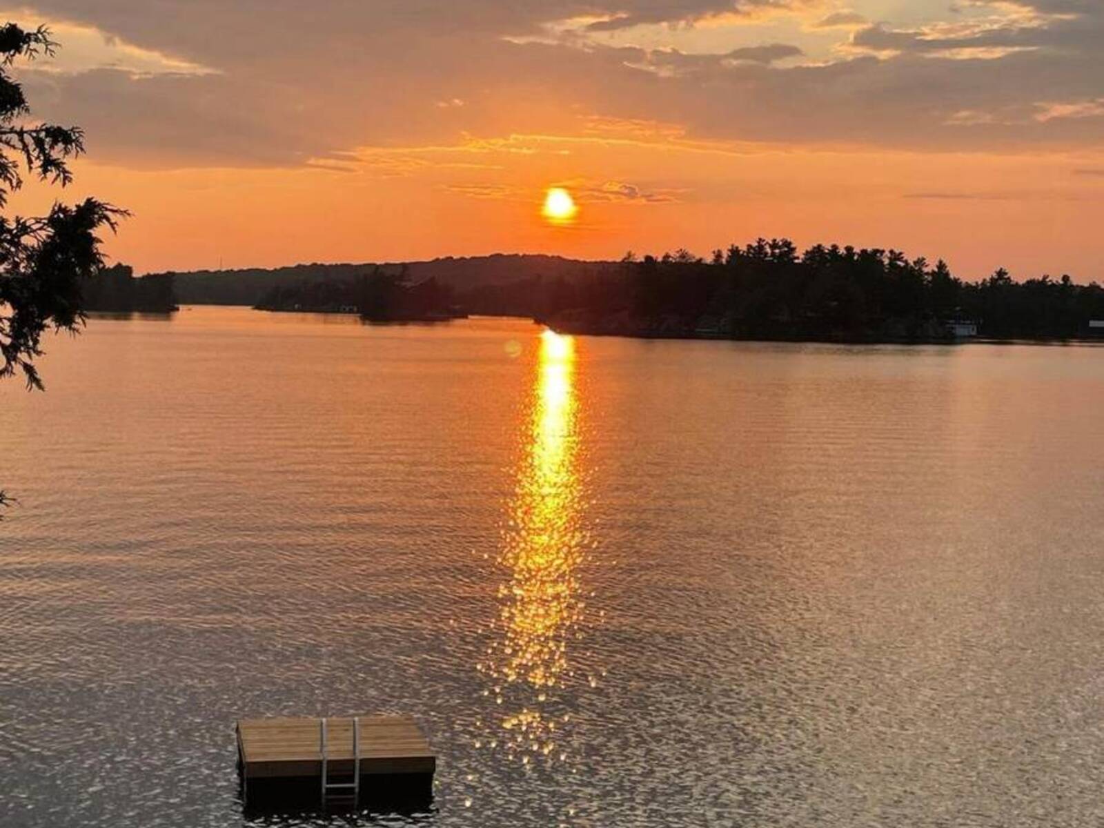 1329 TRAPPERS LANE, North Kawartha, Ontario K0L 2H0