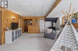 393 HILLSIDE DRIVE | Kawartha Lakes Ontario | Slide Image Nineteen