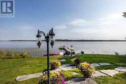 24 GILSON POINT PLACE | Kawartha Lakes Ontario | Slide Image Nine