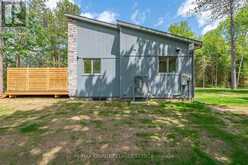 59 IDA HO LANE | Bancroft Ontario | Slide Image Four