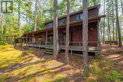22 CHANDOS LK BALMER ISLAND | Apsley Ontario | Slide Image Ten