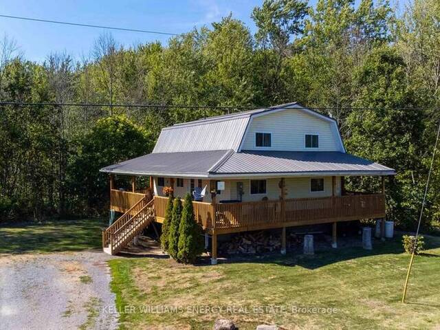 525 FRY ROAD Prince Edward Ontario, K0K 2T0 - 2 Bedrooms Home For Sale