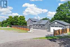 11858 LOYALIST PARKWAY | Prince Edward Ontario | Slide Image Seven