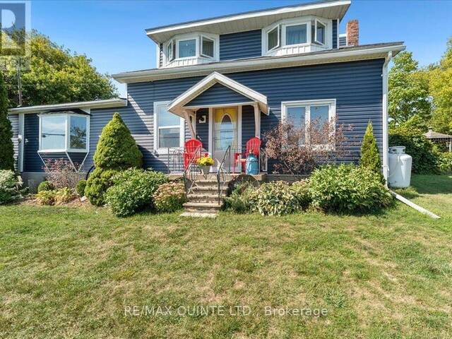 7763 LOYALIST PARKWAY Greater Napanee Ontario, K7R 3K7 - 3 Bedrooms Waterfront Home For sale