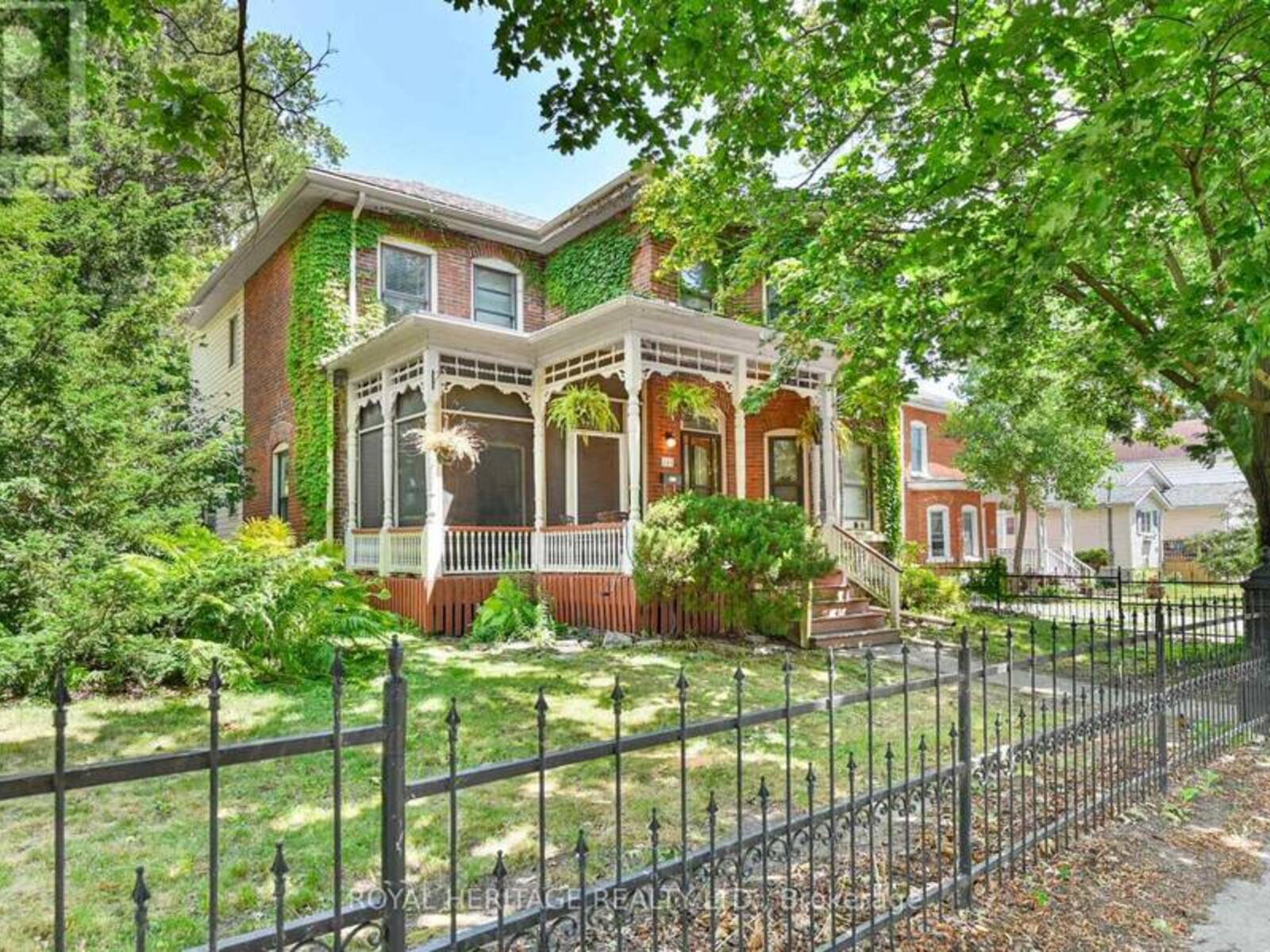 141 FOSTER AVENUE, Belleville, Ontario K8N 3P8