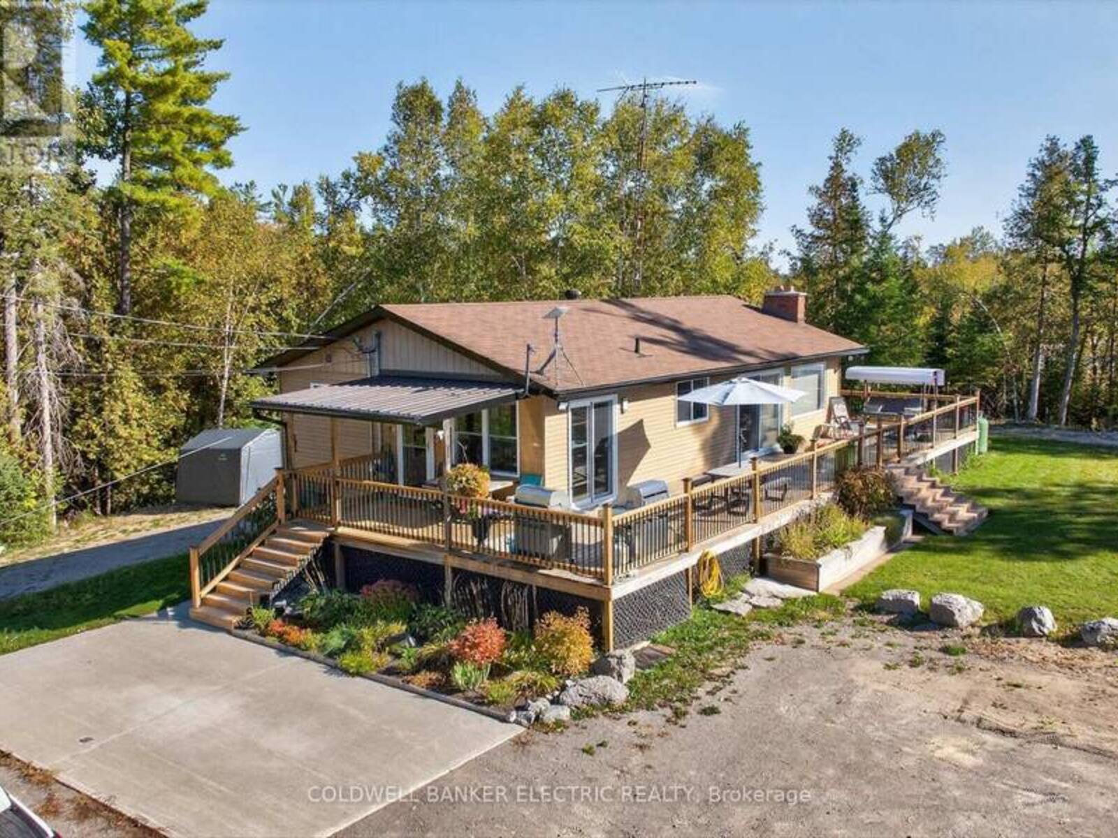 1352 COUNTY RD 49 ROAD, Bobcaygeon, Ontario K0M 1A0
