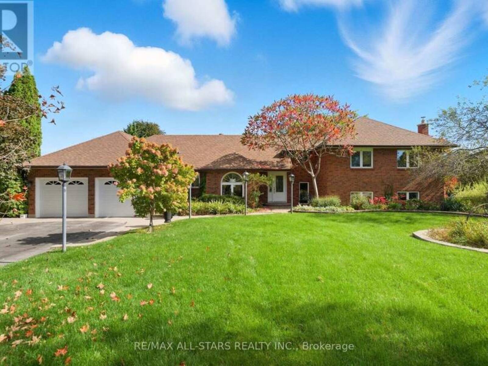 242 STEPHENSON POINT ROAD, Scugog, Ontario L9L 1B4