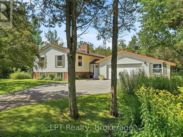 1207 COUNTY RD 9 STREET Greater Napanee Ontario, K7R 3K8 - 5 Bedrooms Home For Sale