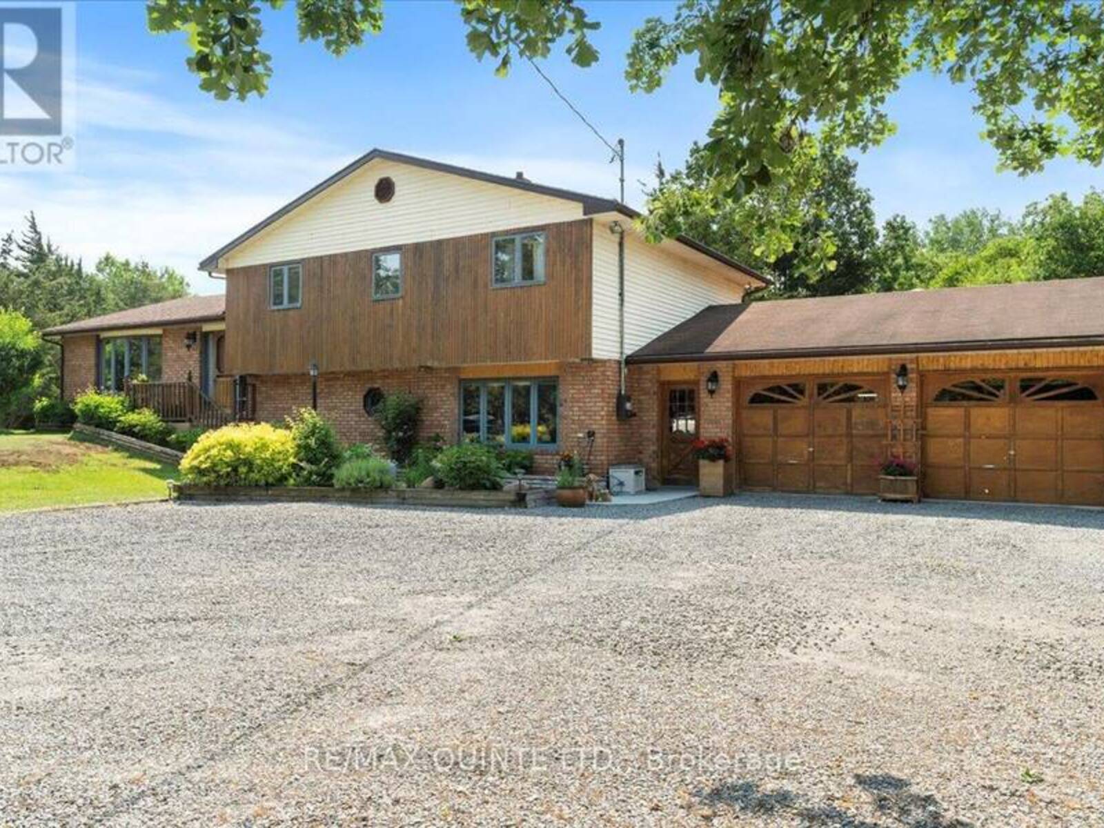 338 SUNRISE DRIVE, Belleville, Ontario K8N 4Z7