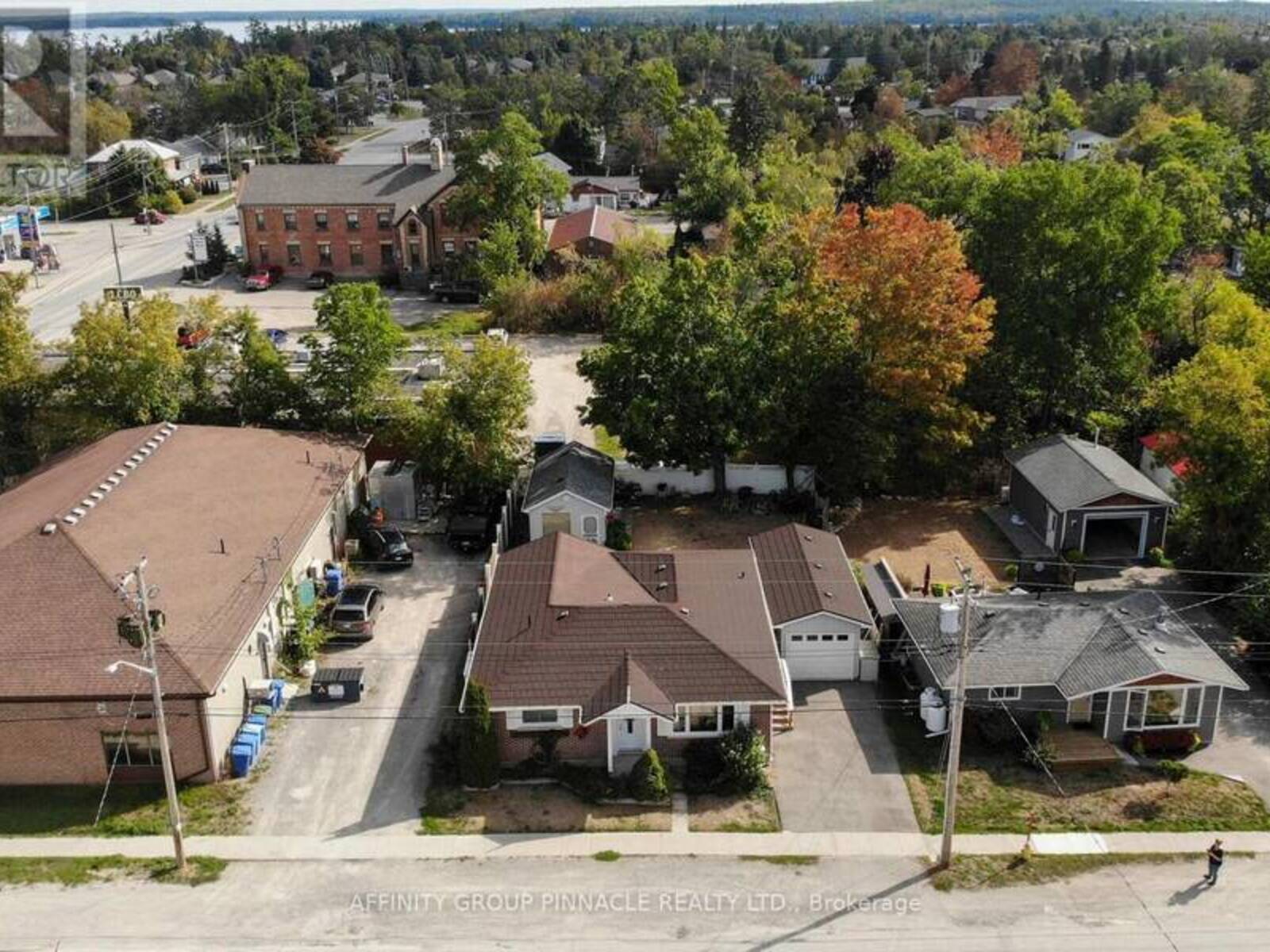 74 WILLIAM STREET, Bobcaygeon, Ontario K0M 1A0
