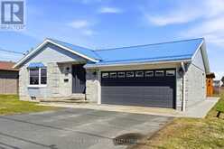846 ONTARIO STREET | Cobourg Ontario | Slide Image Three