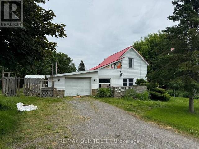 801 OLD HIGHWAY 2 Quinte West Ontario, K8V 5P5 - 2 Bedrooms Home For Sale