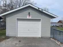 1752 COUNTY ROAD 3 | Prince Edward Ontario | Slide Image Thirty-eight
