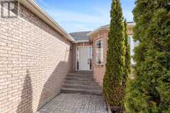 766 MUNSON CRESCENT | Cobourg Ontario | Slide Image Four