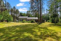 118 ANNIE MAYHEW ROAD | Madawaska Valley Ontario | Slide Image Eight
