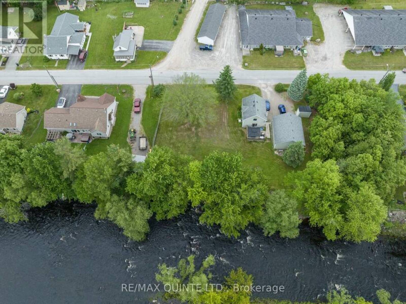 210 ALEXANDER STREET, Tweed, Ontario K0K 3J0